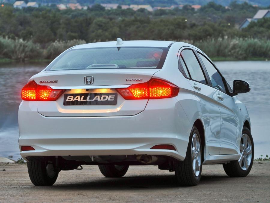  Honda Ballade 2014 года  (фото 28 из 29)